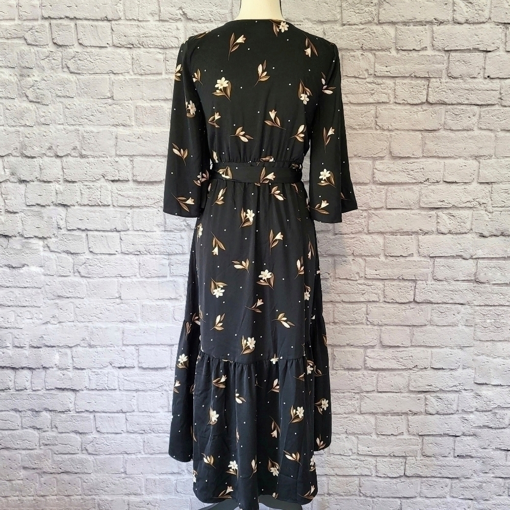 Saltwater Luxe black floral print wrap midi length ruffle hem 3/4 sleeve dress - Picture 9 of 11